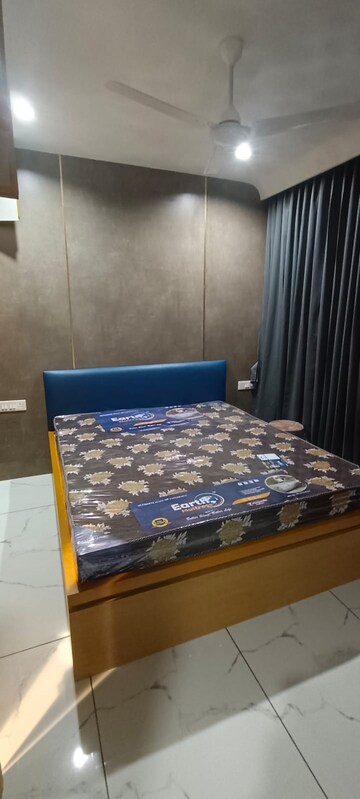 Bedroom in 2 BHK Apartment at Adajan – for Rent