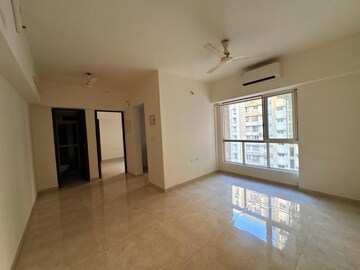 1 BHK Apartment For Rent in Lodha Amara, Sandoz Baug