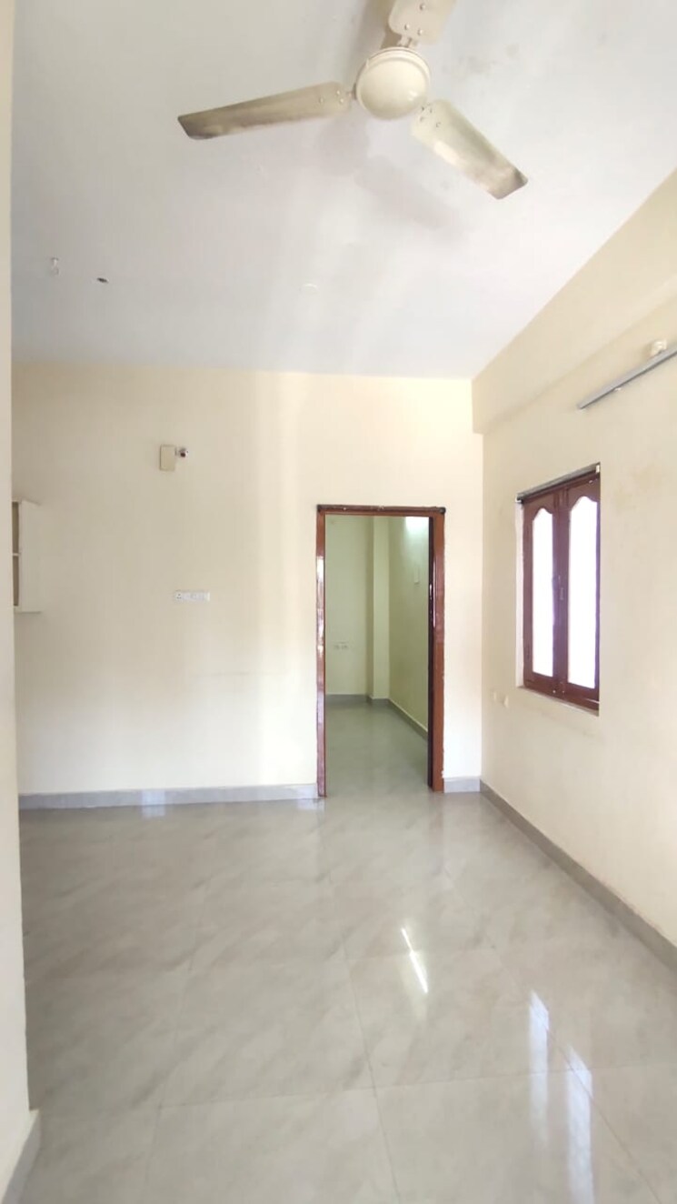 Room, somajiguda 1 Bedroom 550 Sq.Ft. Independent House In Somajiguda Hyderabad 9063248