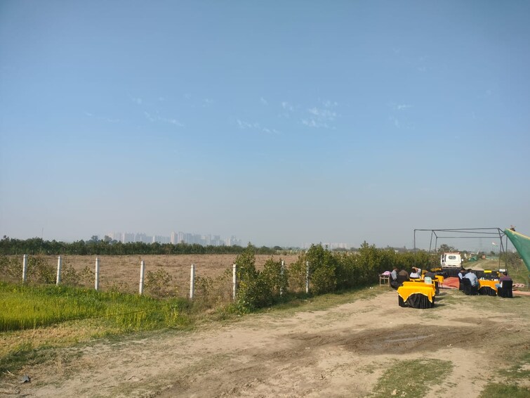 Cover Image, sector 27 yamuna expressway  1008 Sq.Ft. Plot In Sector 27 Yamuna Expressway Greater Noida 9063289