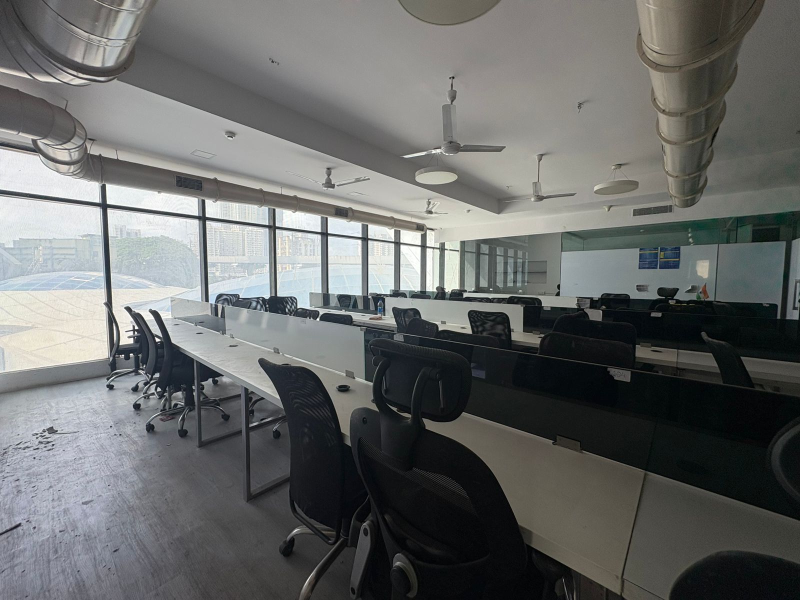 Office Space For Sale in Goregaon East