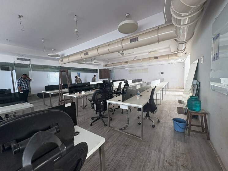 Team Area, goregaon east Commercial Office Space 2519 Sq.Ft. In Goregaon East Mumbai 9063313