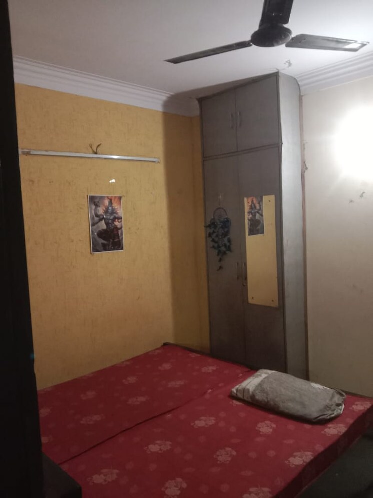 Room, govindpuri 1 Bedroom 350 Sq.Ft. Builder Floor In Govindpuri Delhi 9063347