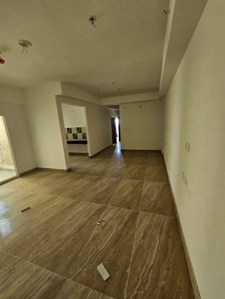 Room, migsun-vilaasa 3 Bedroom 1075 Sq.Ft. Apartment In Eta Ii Greater Noida Greater Noida 9063370