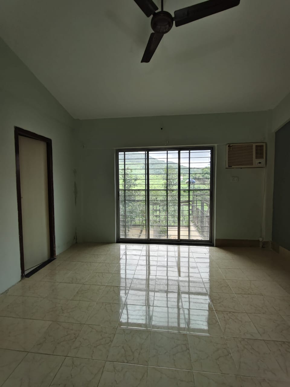 1 BHK Apartment For Sale in Vasant Valley Complex