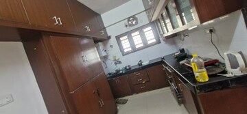 Furnished Amenities in 3 BHK Builder Floor at Kondapur – for Rent