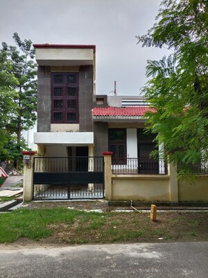 2 BHK Villa – Exterior View View at Sector 3 Greater Noida - for Sale