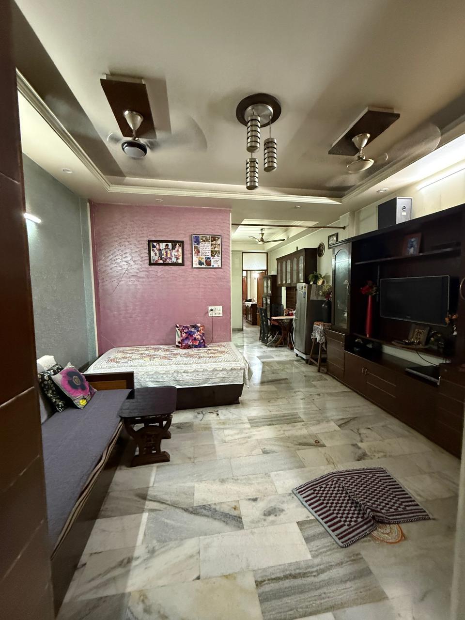 2 BHK Builder Floor For Sale in Kalkaji