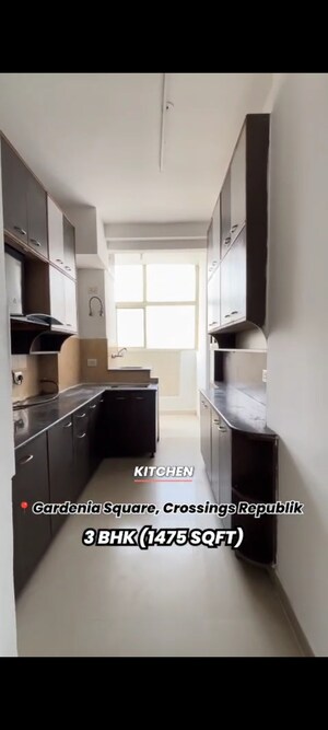 Team Area in 3 BHK Apartment at Crossing Republik, Crossing Republic – for Sale