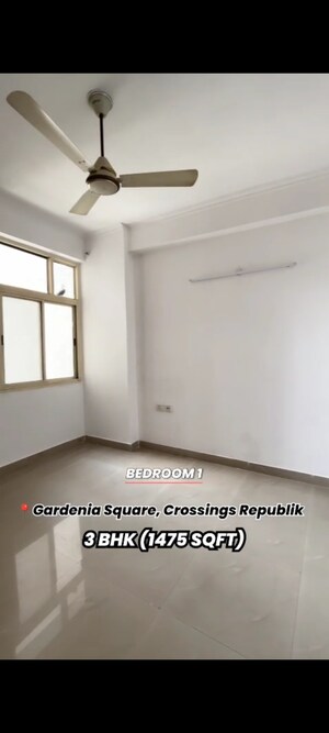 Room in 3 BHK Apartment at Crossing Republik, Crossing Republic – for Sale