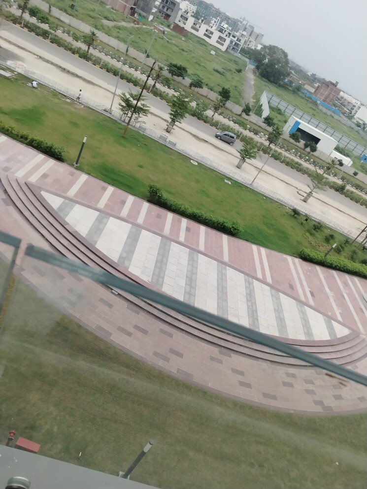 Balcony, aditya-family-hub Commercial Office Space 350 Sq.Ft. In Sector 2 Wave City Ghaziabad 9063562