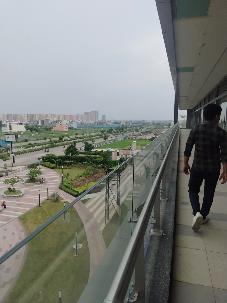 Balcony, aditya-family-hub Commercial Office Space 350 Sq.Ft. In Sector 2 Wave City Ghaziabad 9063562