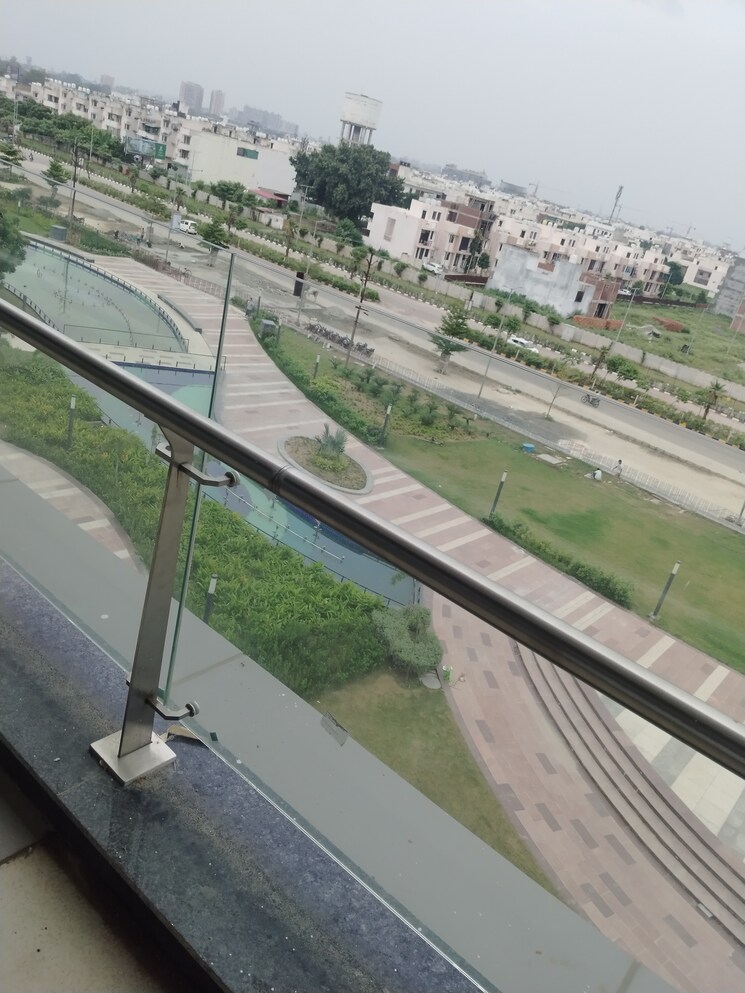 Balcony, aditya-family-hub Commercial Office Space 350 Sq.Ft. In Sector 2 Wave City Ghaziabad 9063562