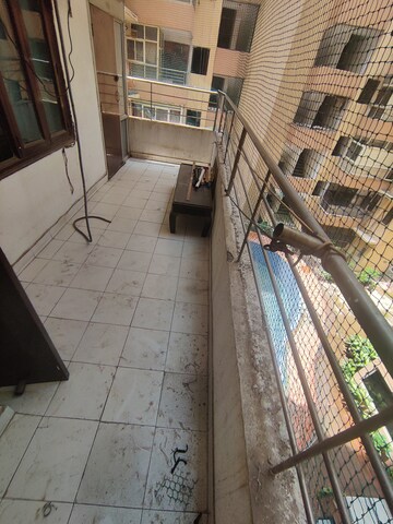 Balcony in 3.5 BHK Apartment at Eldeco Apartments, Vaishali Sector 5 – for Rent