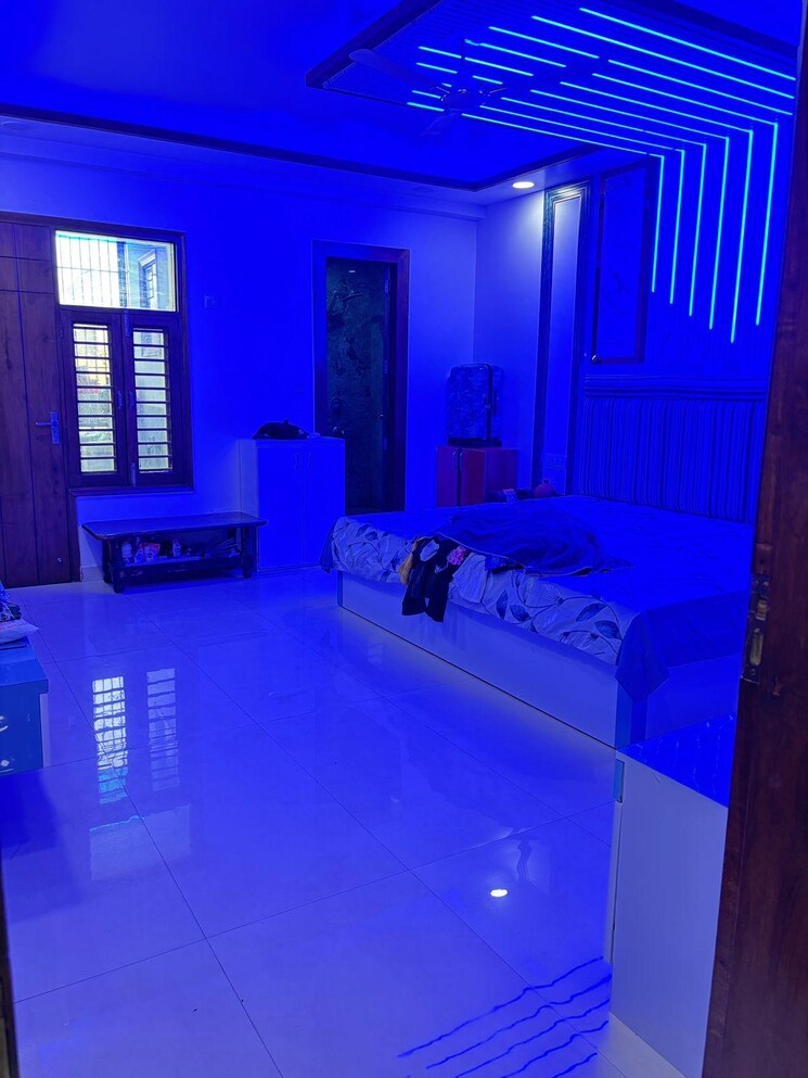 Master Bedroom, parklands 3 Bedroom 250 Sq.Yd. Builder Floor In Sector 85 Faridabad 9063581