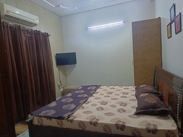 Bedroom in 2 BHK Independent House at Sector 46 – for Rent
