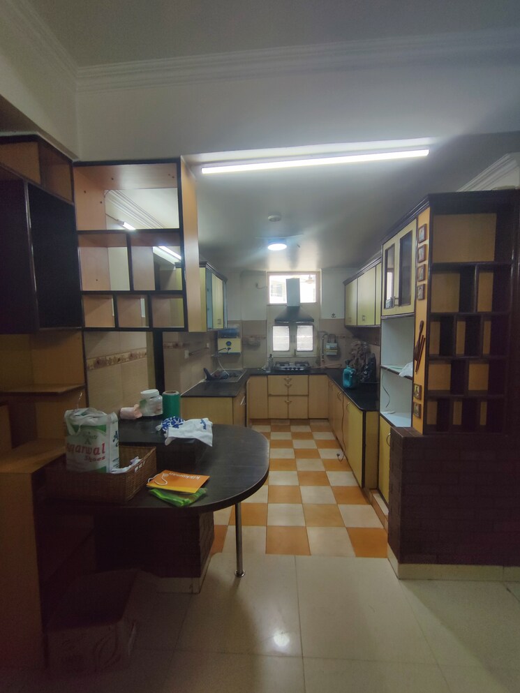 Kitchen, eldeco-apartments 3.5 Bedroom 1850 Sq.Ft. Apartment In Vaishali Sector 5 Ghaziabad 9063598