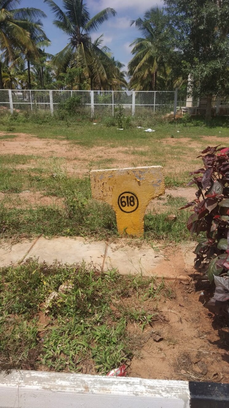 undefined, jr-habitat  1500 Sq.Yd. Plot In Chandapura Bangalore 9063580