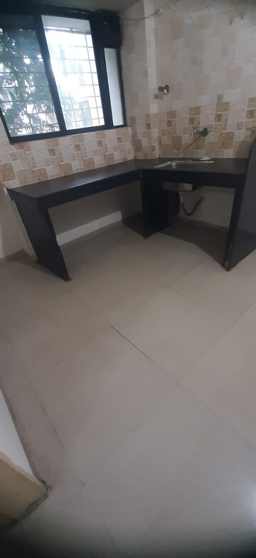 Room in 1 BHK Apartment at Kharadi – for Rent