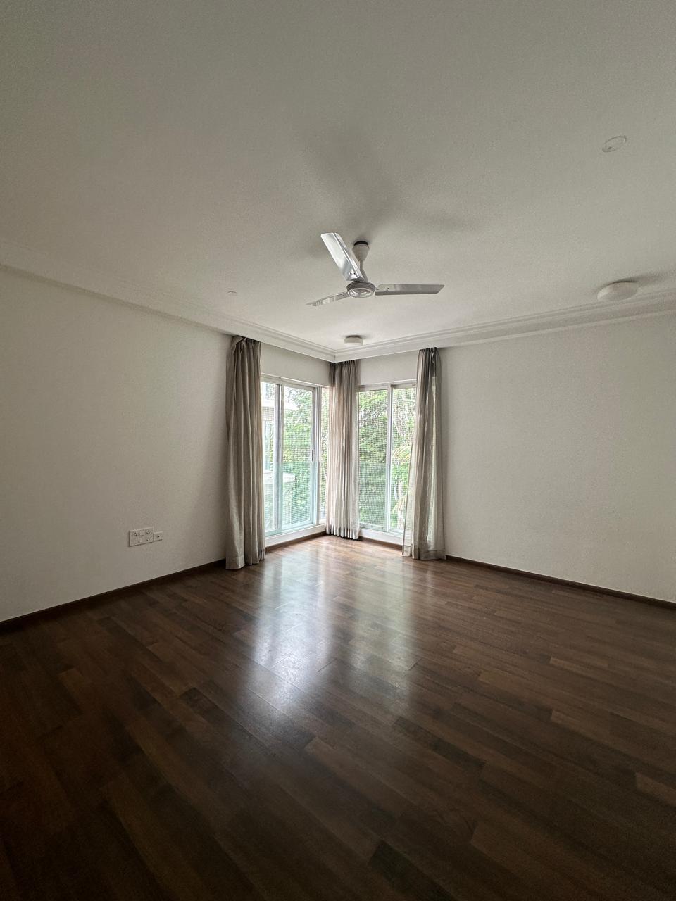 4 BHK + Servant Room Apartment For Rent in Epsilon Villa Plot