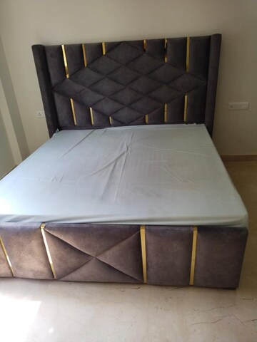 Bedroom in 4 BHK Builder Floor at Sushant Lok 2, Sector 57 – for Rent