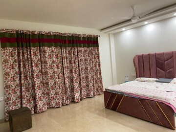 Bedroom in 4 BHK Builder Floor at Sushant Lok 2, Sector 57 – for Rent
