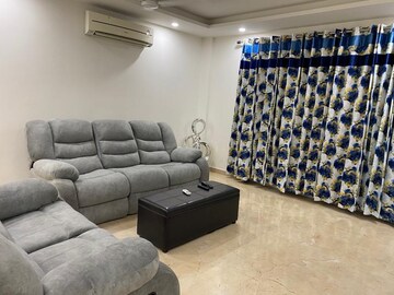 Living Room in 4 BHK Builder Floor at Sushant Lok 2, Sector 57 – for Rent