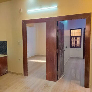 Bedroom in 2.5 BHK Independent House at Shoorveer Defence Enclave, Matiyari – for Sale