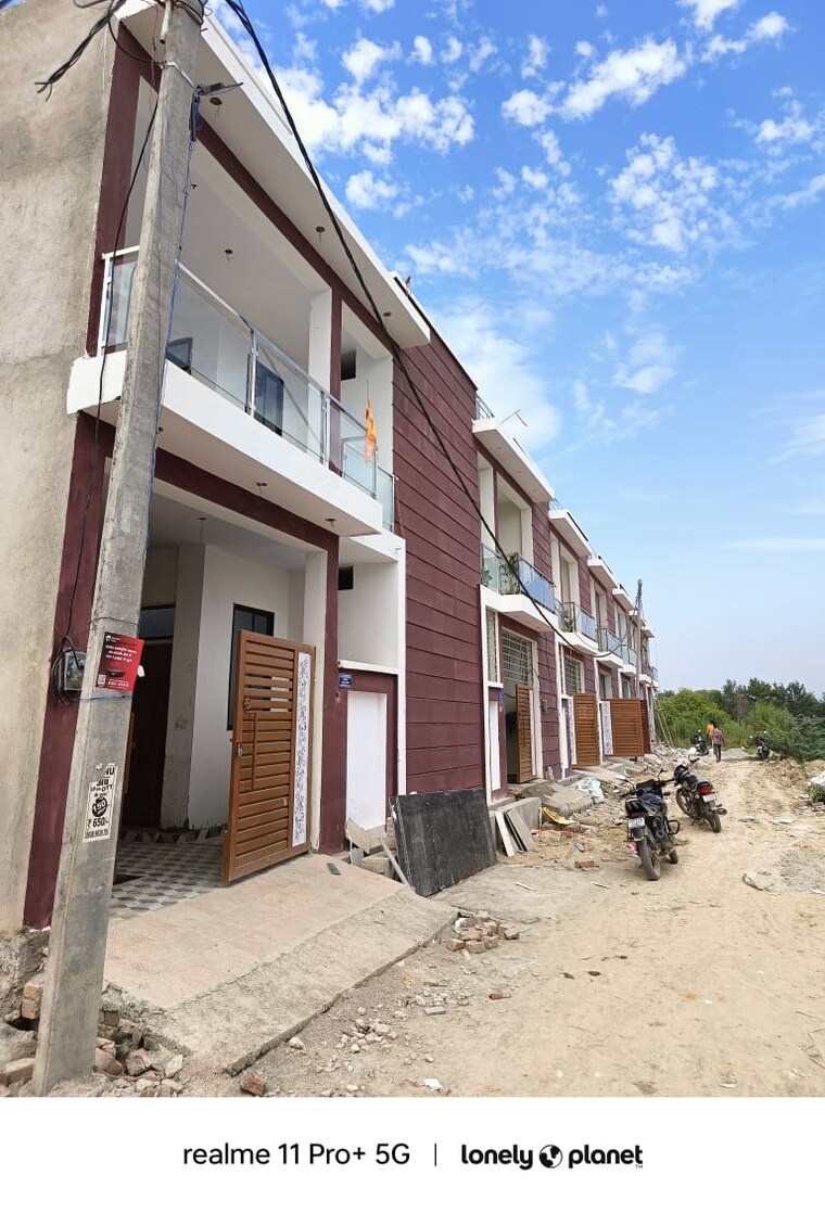 Exterior View, shoorveer-defence-enclave 2.5 Bedroom 1250 Sq.Ft. Independent House In Matiyari Lucknow 9063654