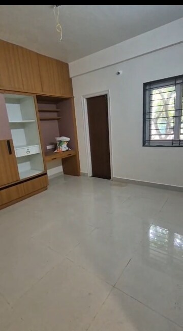 Room in 3 BHK Apartment at Rmv 2nd Stage – for Rent