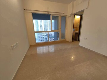 2 BHK Apartment For Rent in Omkar Signet, Malad East