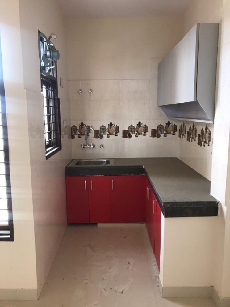 Kitchen, sector 51 1 RK 350 Sq.Ft. Apartment In Sector 51 Gurgaon 9063201