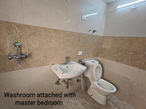 Bathroom in 2.5 BHK Apartment at Amrapali Golf Homes, Haibatpur – for Sale