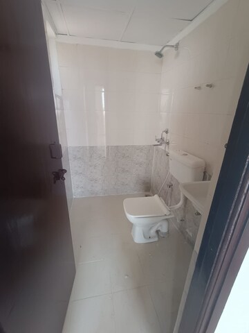Bathroom in 3 BHK Apartment at ROF Aalayas, Sector 102 – for Rent