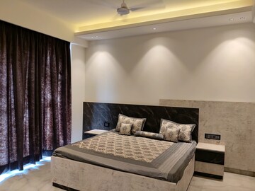 Bedroom in 2 BHK Builder Floor at Sushant Lok 3, Sector 57 – for Rent