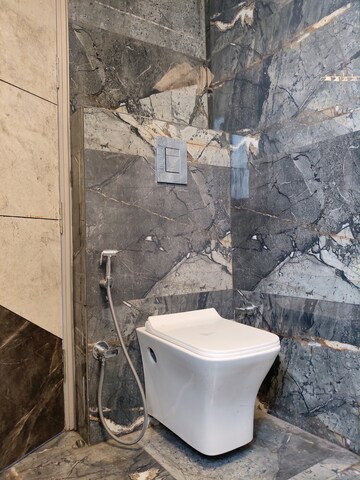 Bathroom in 2 BHK Builder Floor at Sushant Lok 3, Sector 57 – for Rent