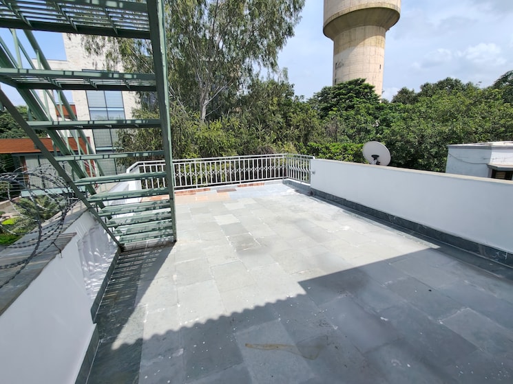 Balcony, ansal-sushant-apartments 3.5 Bedroom 302 Sq.Mt. Independent House In Sushant Lok I Gurgaon 9063780