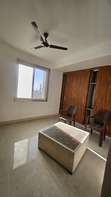 3 BHK Apartment For Rent in Sector 11 Dwarka
