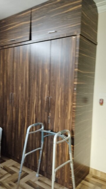 Master Bedroom in 2 BHK Apartment at Yarrow Apartment, Powai – for Rent
