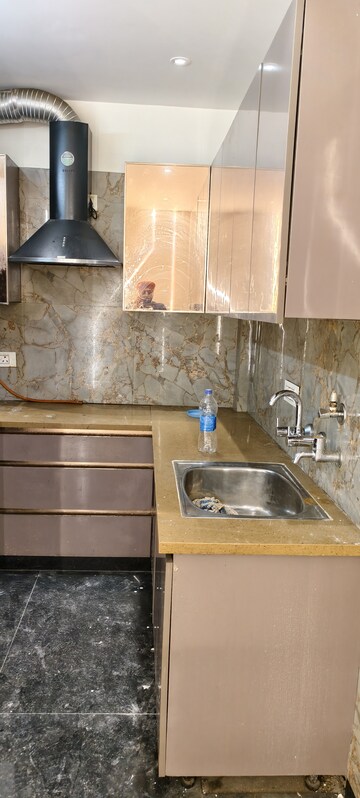 Kitchen in 2 BHK Builder Floor at Lajpat Nagar – for Rent