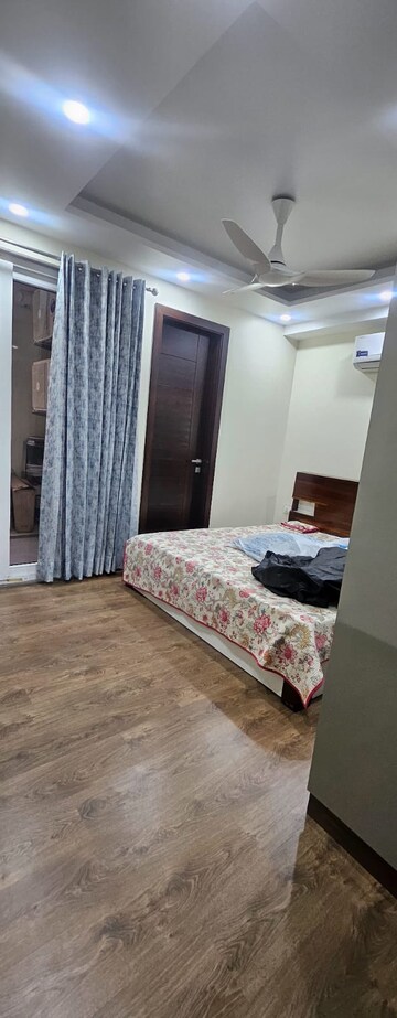 Bedroom in 3 BHK Builder Floor at Sector 12 Dwarka – for Rent