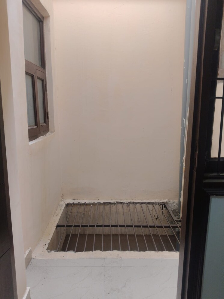 Room, neb sarai 2 Bedroom 800 Sq.Ft. Builder Floor In Neb Sarai Delhi 9063873