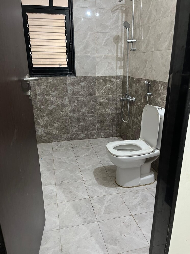 Bathroom, magarpatta-nanded-city-sargam 2 Bedroom 750 Sq.Ft. Apartment In Sinhagad Pune 9063863