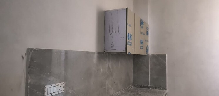 Room, alpha-1-rwa 2 Bedroom 600 Sq.Ft. Independent House In Alpha 1 Greater Noida Greater Noida 9063868