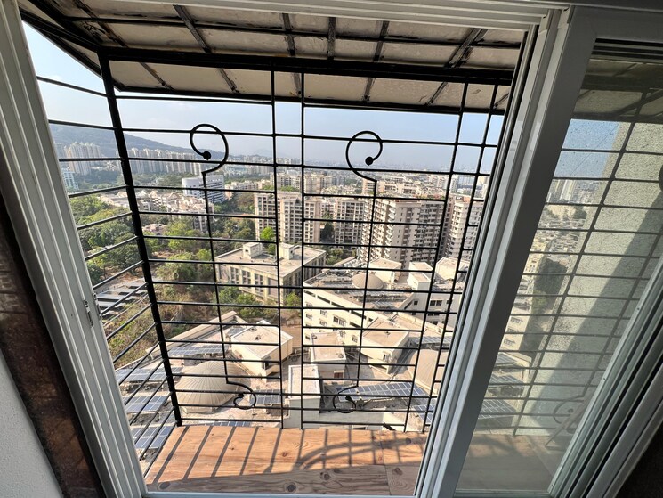 Balcony, sapphire-lakeside 1 Bedroom 476 Sq.Ft. Apartment In Powai Mumbai 9063895