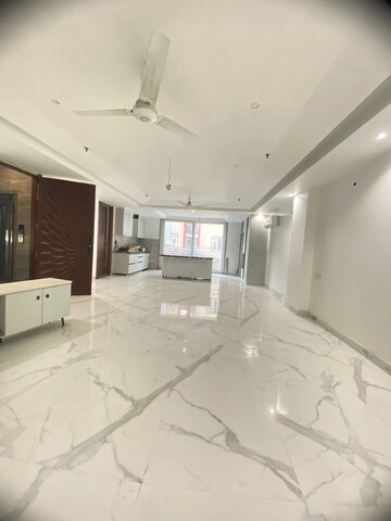 Building Lobby in 3 BHK Builder Floor at Sector 17 Dwarka – for Rent