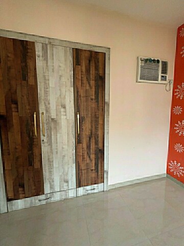 Room in 2.5 BHK Apartment at Lodha Casa Rio, Dombivli East – for Rent