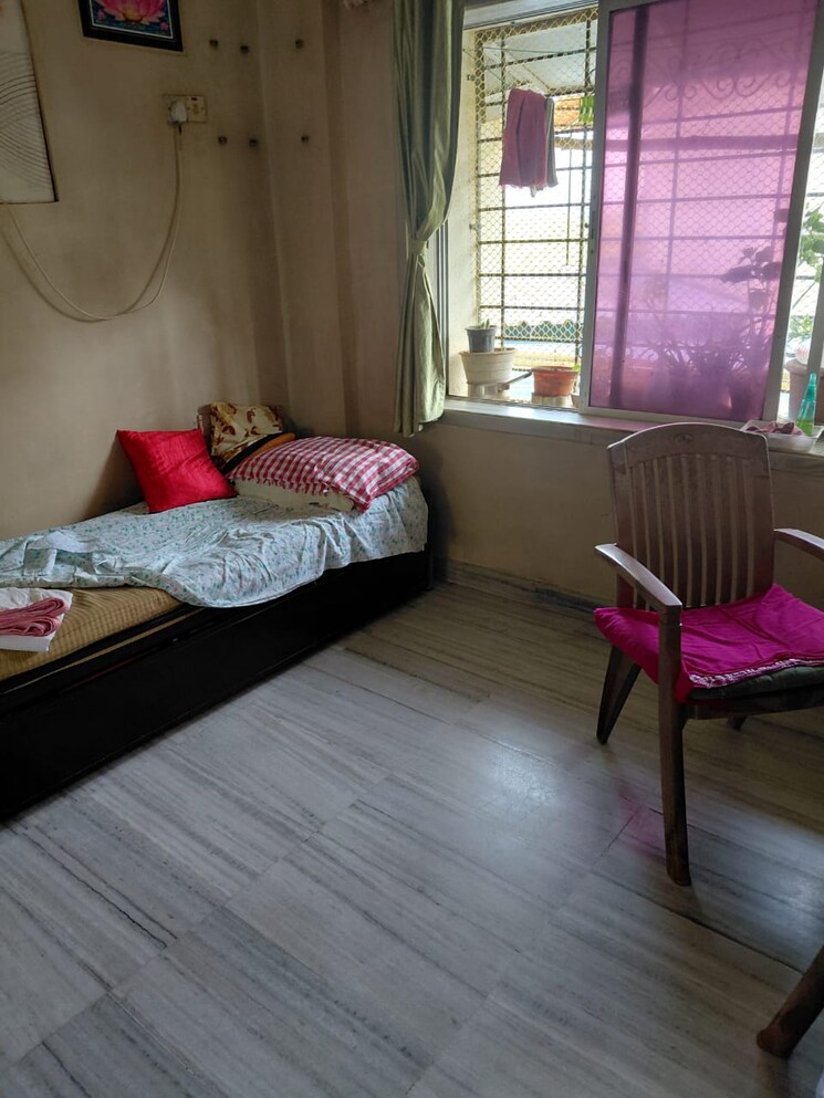 Bedroom, dahisar east 1 Bedroom 550 Sq.Ft. Apartment In Dahisar East Mumbai 9063888
