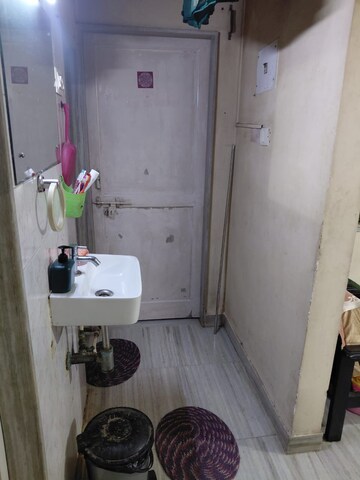 Bathroom in 1 BHK Apartment at Dahisar East – for Sale