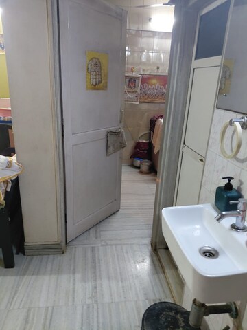 Bathroom in 1 BHK Apartment at Dahisar East – for Sale